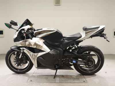 Honda CBR600F 2009