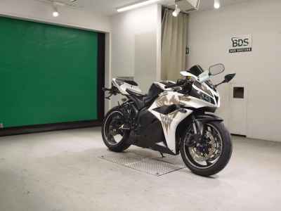 Honda CBR600F 2009