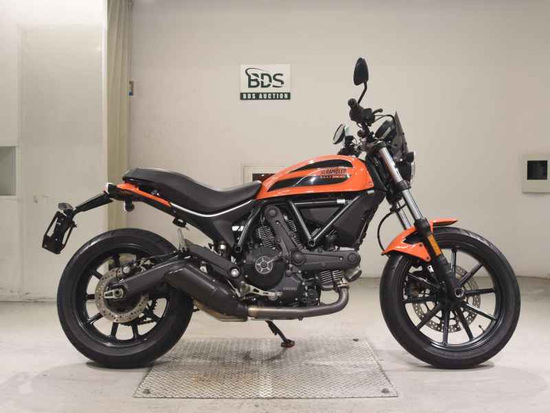 Ducati Scrambler Sixty2 2018
