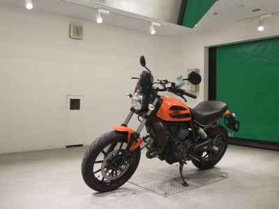 Ducati Scrambler Sixty2 2018