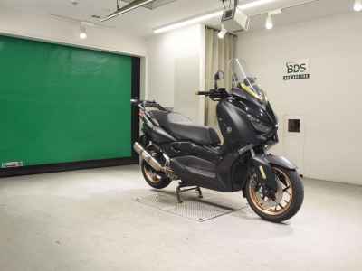 Yamaha XMAX 250 2022