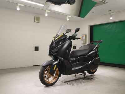 Yamaha XMAX 250 2022