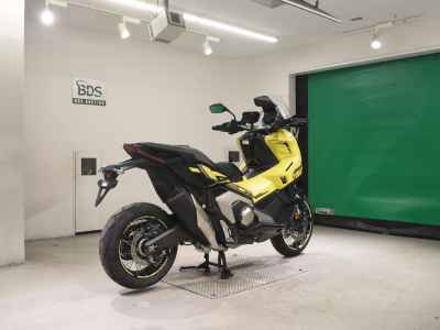 Honda X-Adv 750 SE 2025