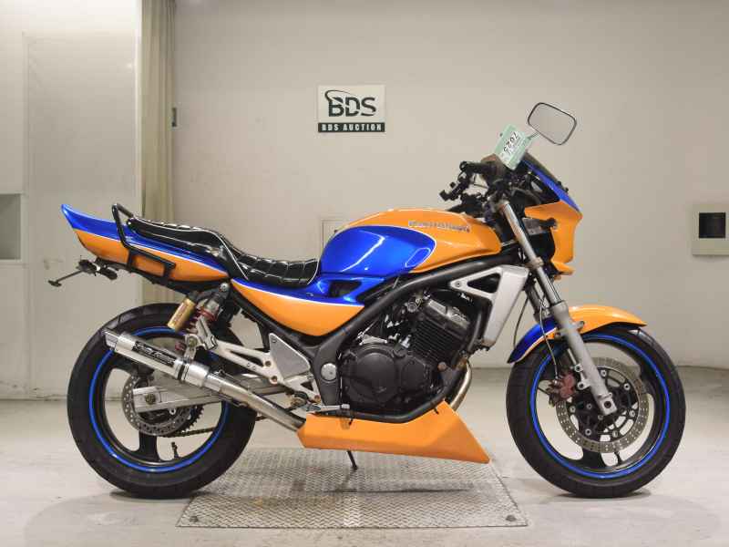 Kawasaki Balius ZR250