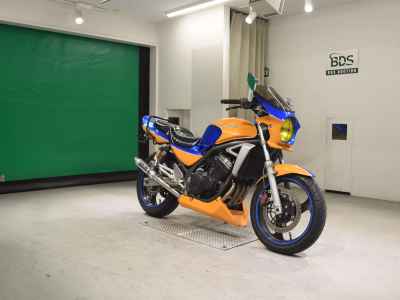 Kawasaki Balius ZR250