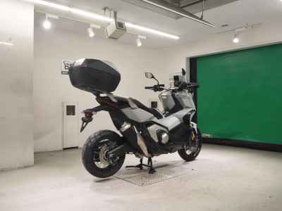 Honda X-Adv 750 2021