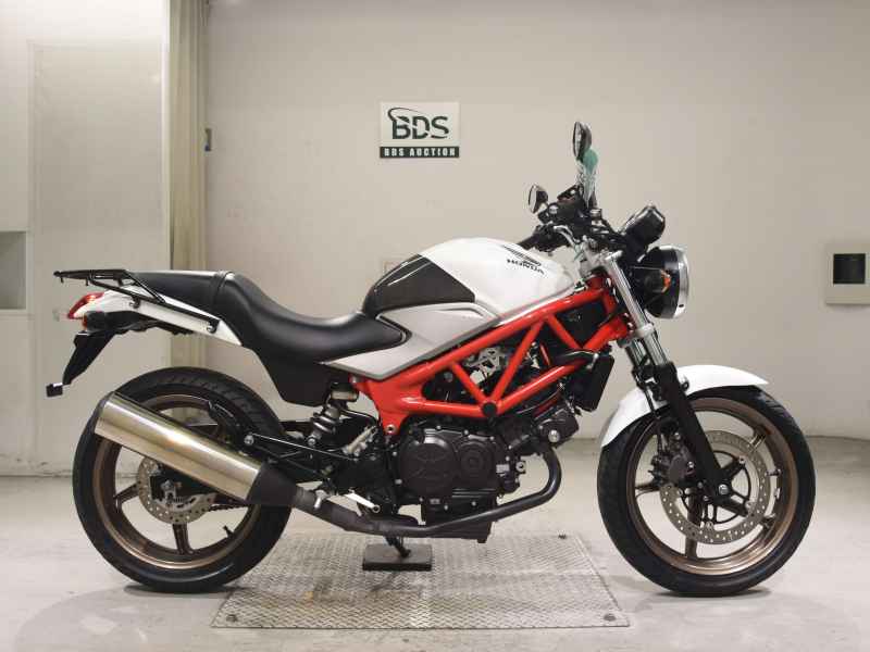 Honda VTR250 2015
