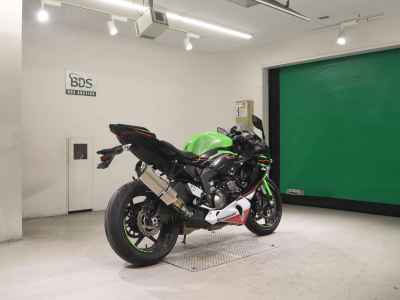 Kawasaki Ninja ZX-6R 2021