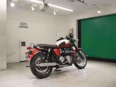 Triumph Bonneville T100 2013