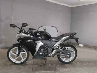 Honda CBR250R 2011