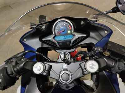 Honda CBR250R 2011