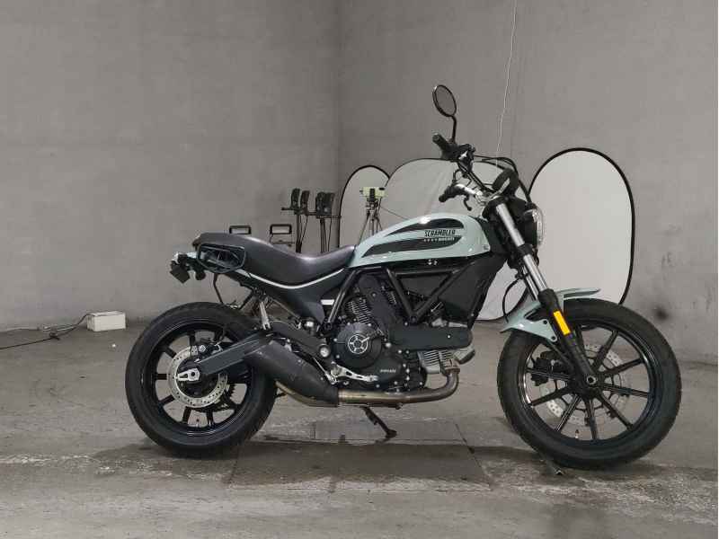 Ducati Scrambler Sixty2 2016