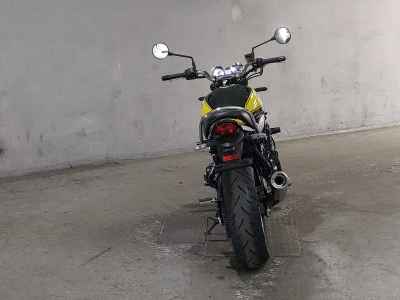 Kawasaki Z900RS 2024