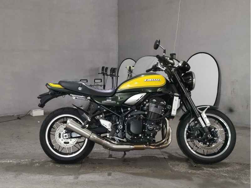 Kawasaki Z900RS 2024