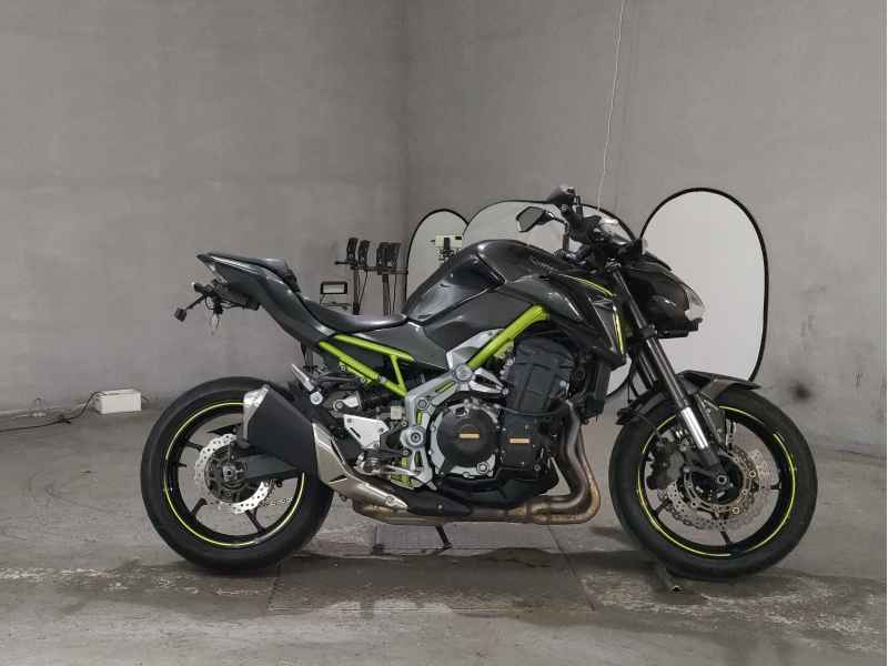 Kawasaki Z900 2018