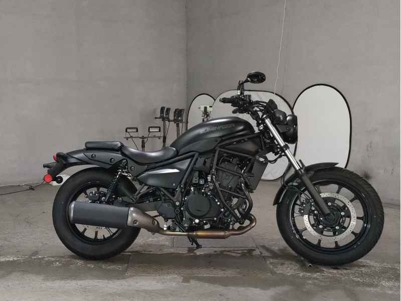 Kawasaki Eliminator 400 2023
