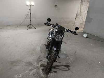 Triumph Street Scrambler 2024