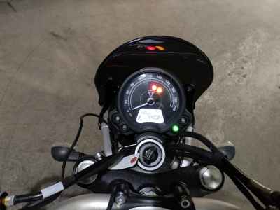 Triumph Street Scrambler 2024