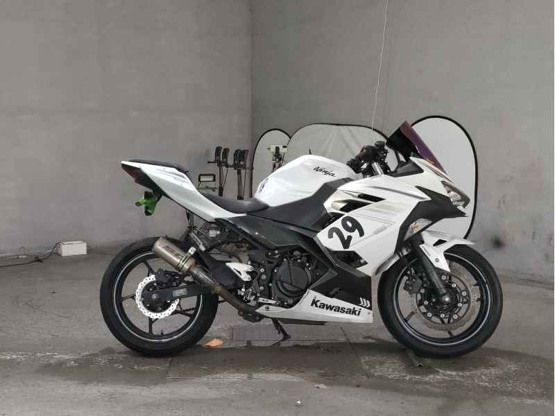 Kawasaki Ninja 400 2022