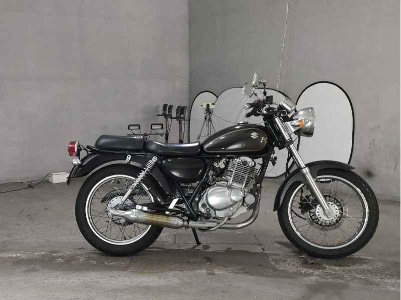Suzuki ST250E