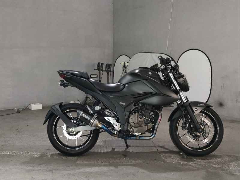 Suzuki Gixxer 250SF