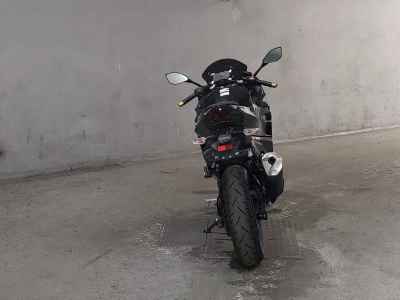 Kawasaki Ninja 400 2021