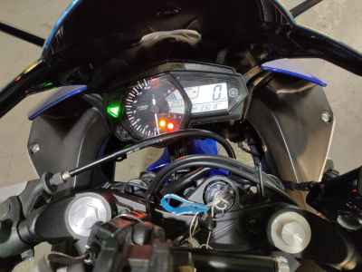 Yamaha YZF-R25 2016