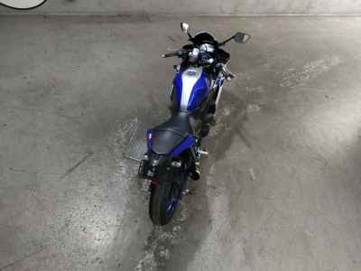 Yamaha YZF-R25 2016