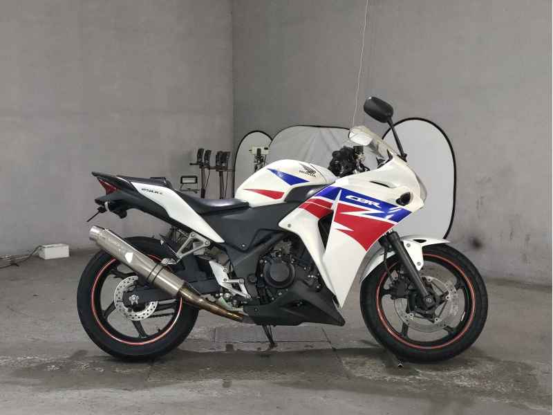 Honda CBR250R 2013