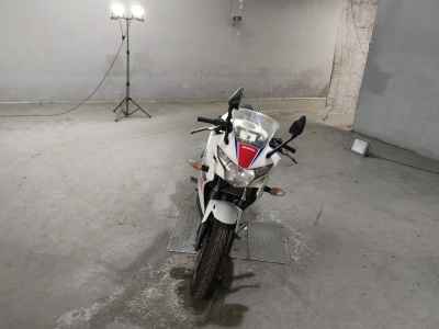 Honda CBR250R 2013