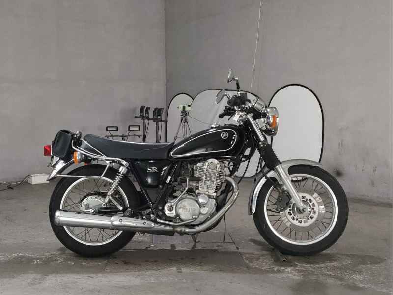 Yamaha SR400 2011