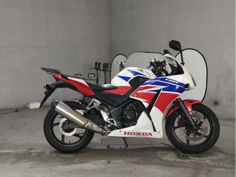 Honda CBR250R 2015