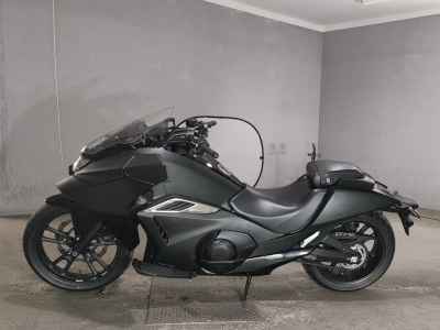 Honda NM4 Vultus 2015