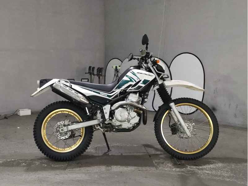 Yamaha XT250 Serow 2016