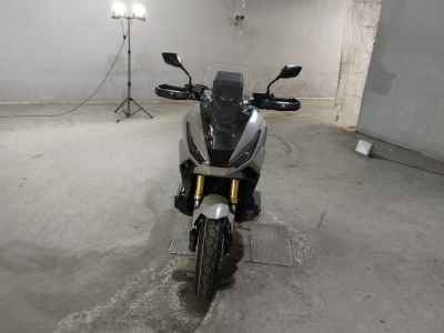 Honda X-Adv 750 2025