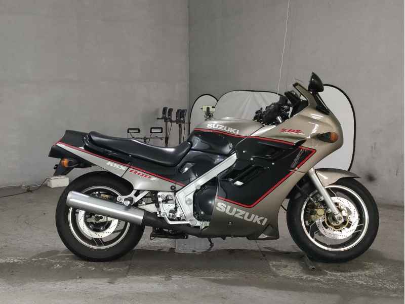 Suzuki GSX1100F