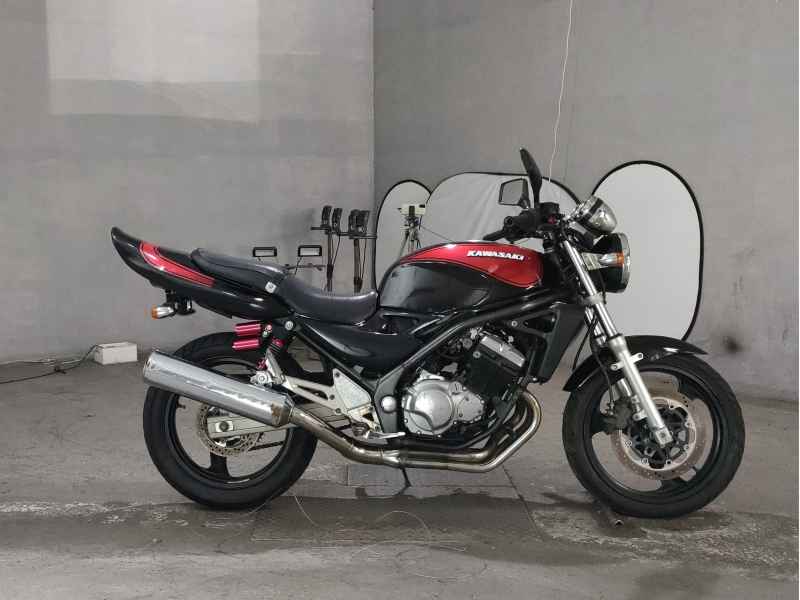 Kawasaki Balius ZR250