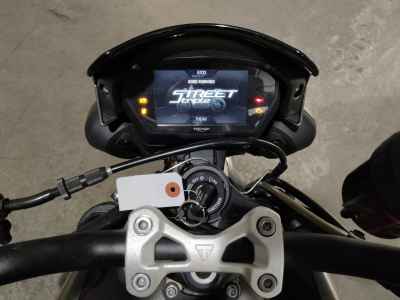 Triumph Street Triple RS