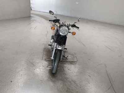 Yamaha SR400 2021
