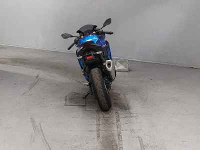 Kawasaki Ninja ZX-4R SE