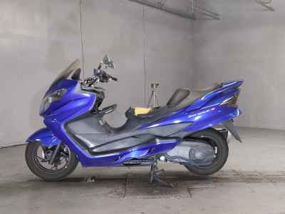 Suzuki Skywave 250M