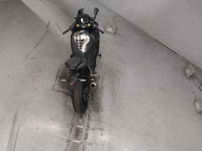 Kawasaki Ninja ZX-4R SE 2025