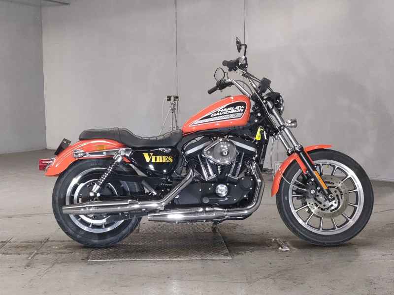 Harley-Davidson Sportster XL883R 2011