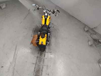 Harley-Davidson Wide Glide FXDWG1580 2011