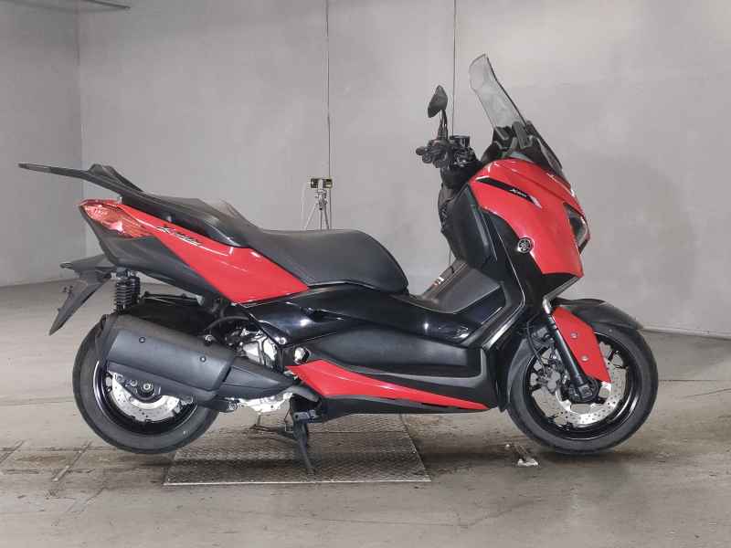 Yamaha XMAX 250 2022