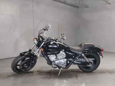 Honda Magna 250
