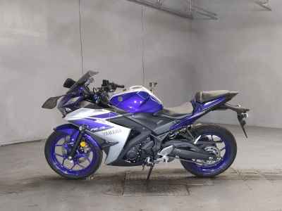 Yamaha YZF-R3 2015