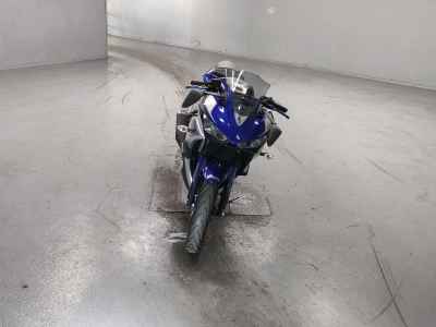 Yamaha YZF-R3 2015