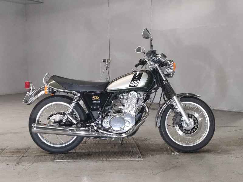 Yamaha SR400 2018