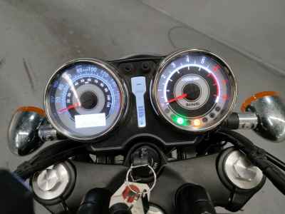 Benelli Imperiale 400 2024